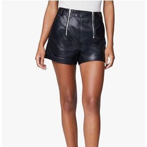 BLANK NYC Vegan Leather Shorts Zip Detail Black Nwt Size 28